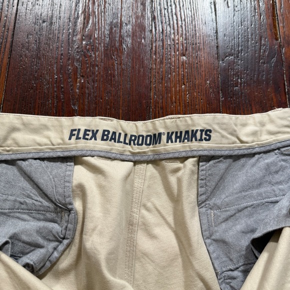 Duluth Trading Pants Men 46x30 Khaki Flex Fire Hose Canvas Relaxed Fit Workwear - Picture 11 of 14